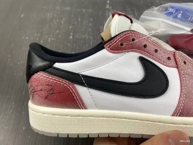 Rep TB X 1 JORDAN BLACK' LOW TROPHY AIR 'RED FN0432-017 ROOM OG 0422